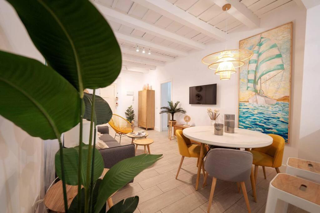 Apartamento A Estrenar En Calle Alcazares Sevilla Eksteriør bilde